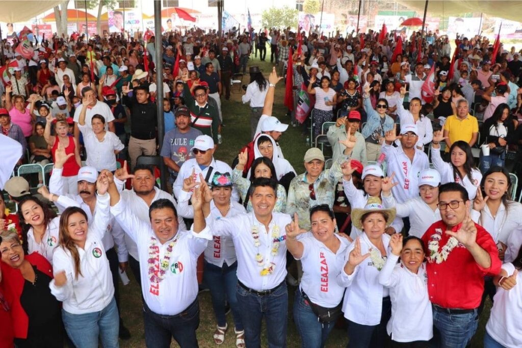Lalo Rivera presenta peso a peso por el campo