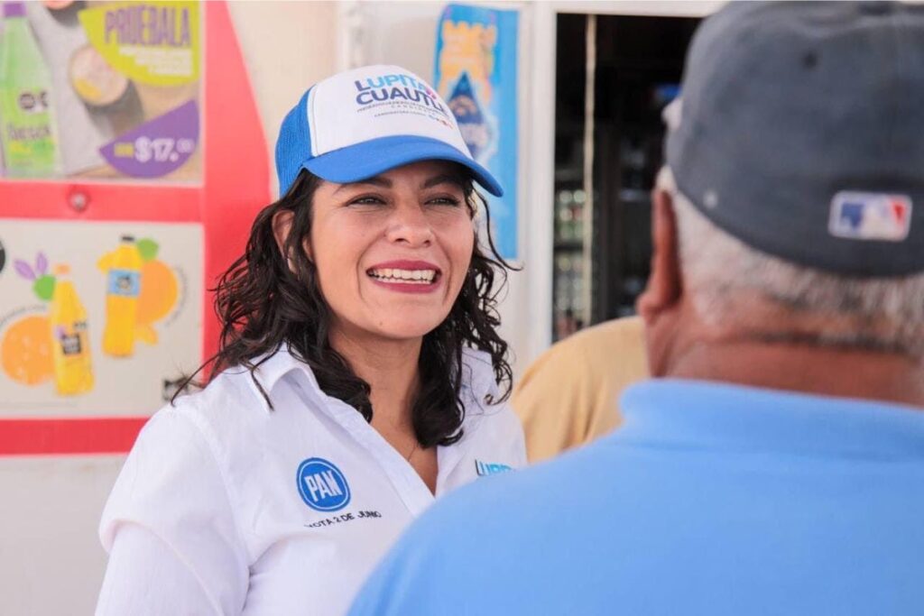 Lupita Cuautle recorre San Andrés Cholula