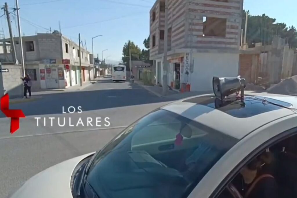 con perifoneo en Puebla mamá busca a su hija