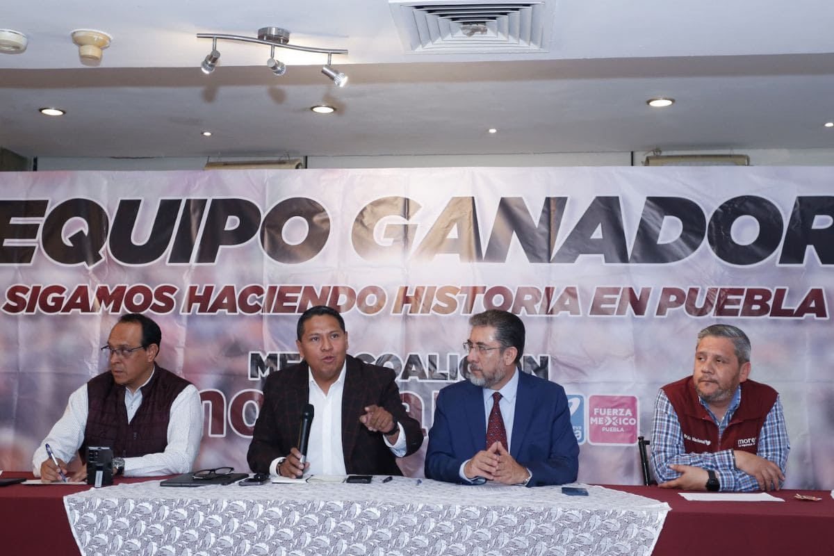 Morena denunciará la entrega de tinacos azules ante la Fepadep y el Instituto Electoral de Puebla 1 Morena denuncia ante Fepadep entrega de tinacos azules