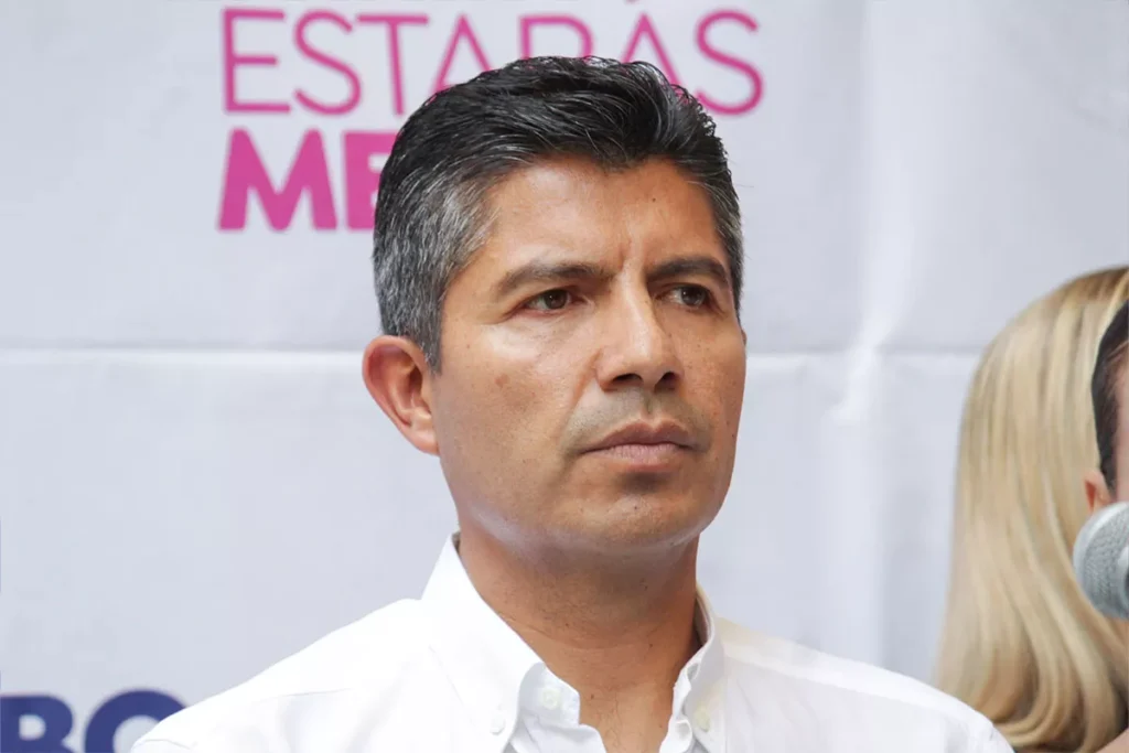 Eduardo Rivera Rueda de prensa candidato gubernatura de Puebla 3