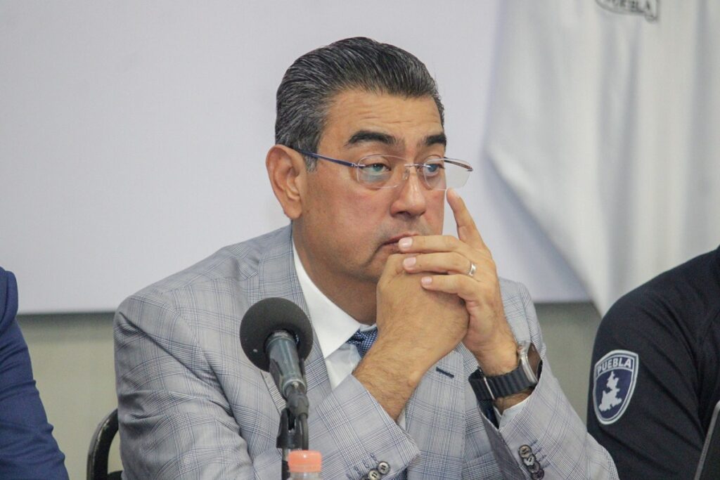 Enviará Sergio Salomón iniciativa para que alcaldes que busquen un cargo, piden licencia obligatoria