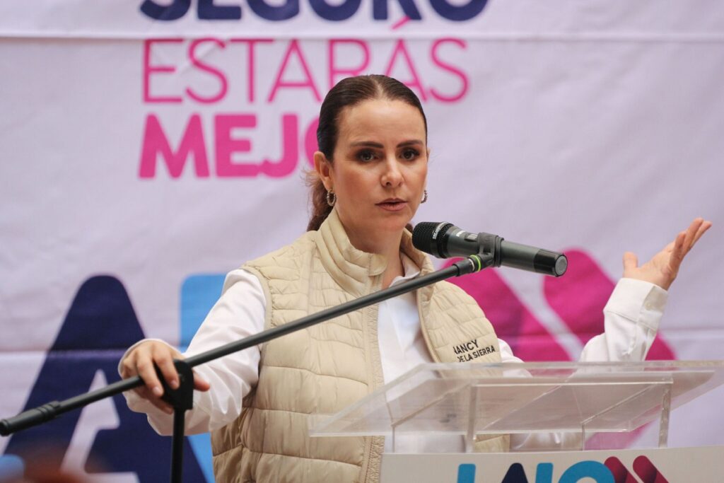 Escoltas uniformados inhiben la participacion social denuncia Nancy de la Sierra