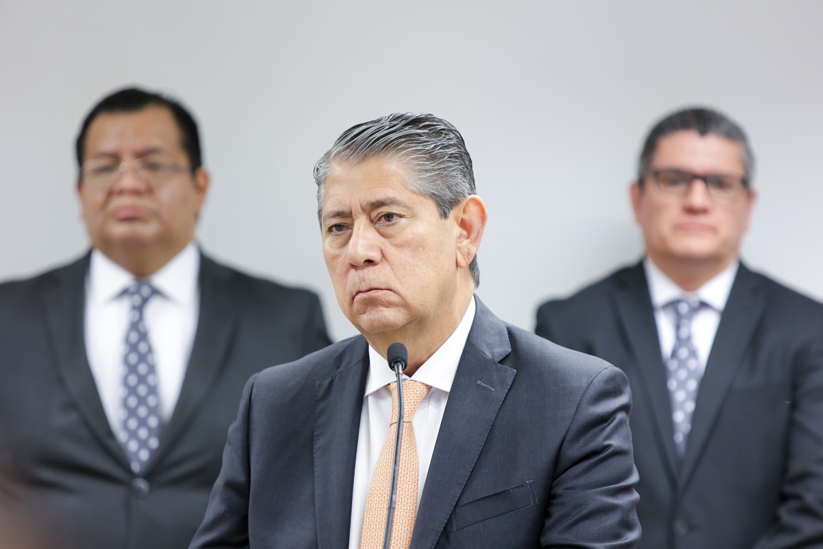 Fiscalía investiga robo y lesiones en fraccionamiento de Eduardo Rivera; no lo llamarán a declarar 1 Fiscalía investiga robo y lesiones en fraccionamiento de Eduardo Rivera