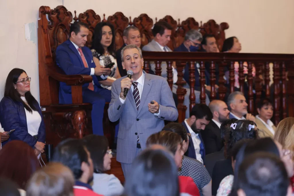 Pepe Chedraui reunion Carolino BUAP 3