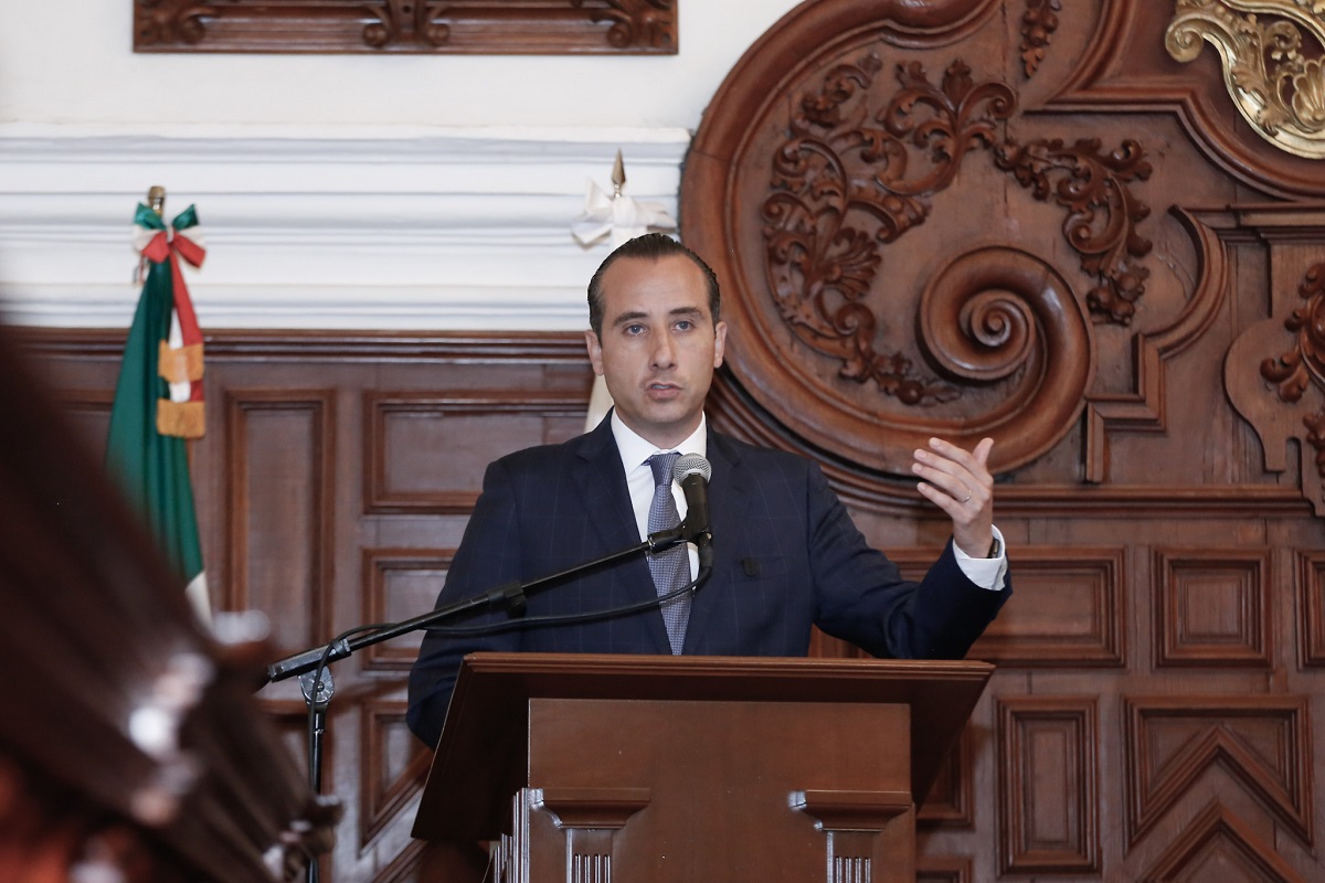Seguros contra baches y desempleo anuncia Mario Riestra ante consejeros de la BUAP 1 Seguros contra baches y desempleo anuncia Mario Riestra ante consejeros de la BUAP