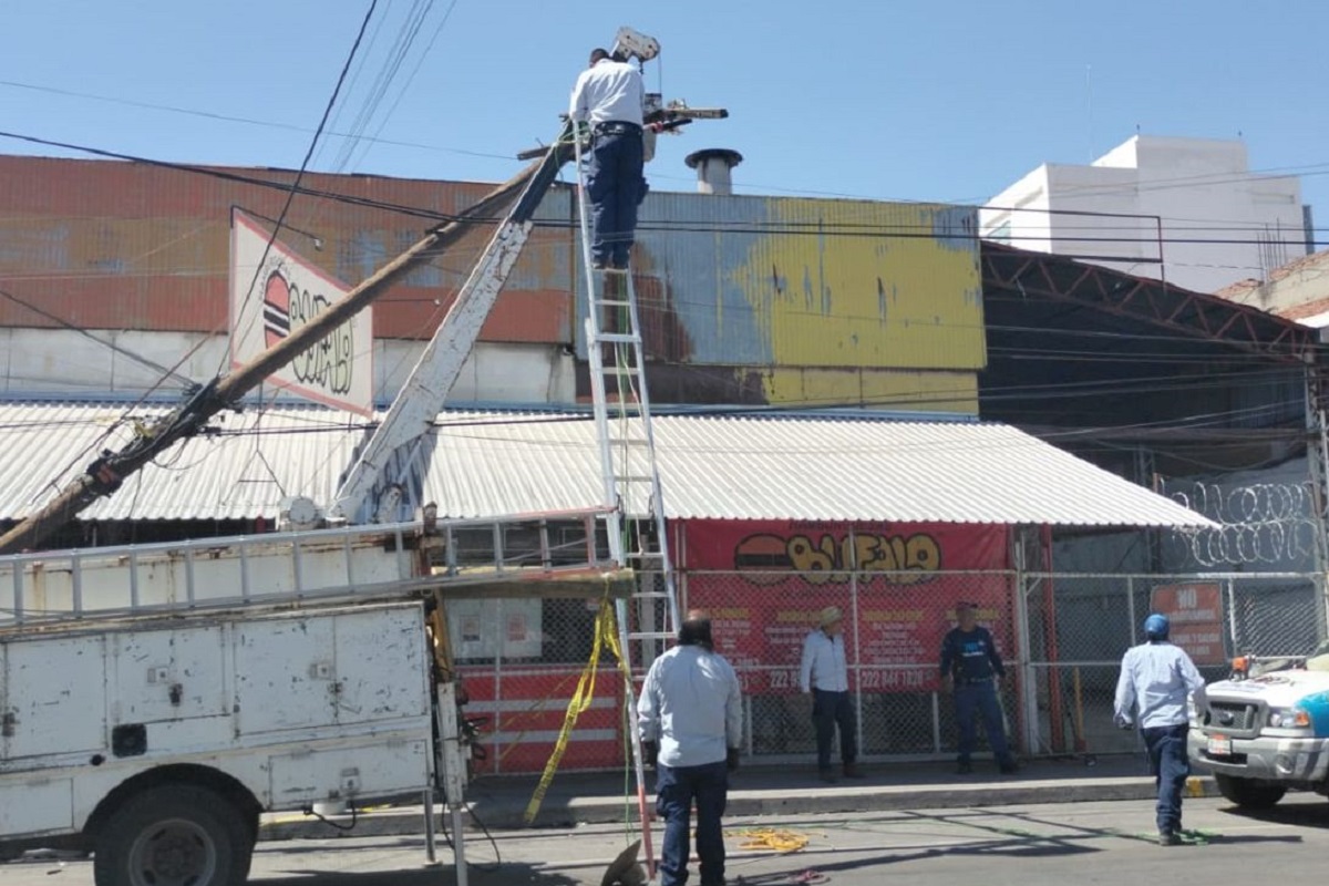 Ayuntamiento de Puebla acordona zonas en el Infonavit La Margarita por mantenimiento de cableado 1 Ayuntamiento de Puebla acordona zonas en el Infonavit La Margarita