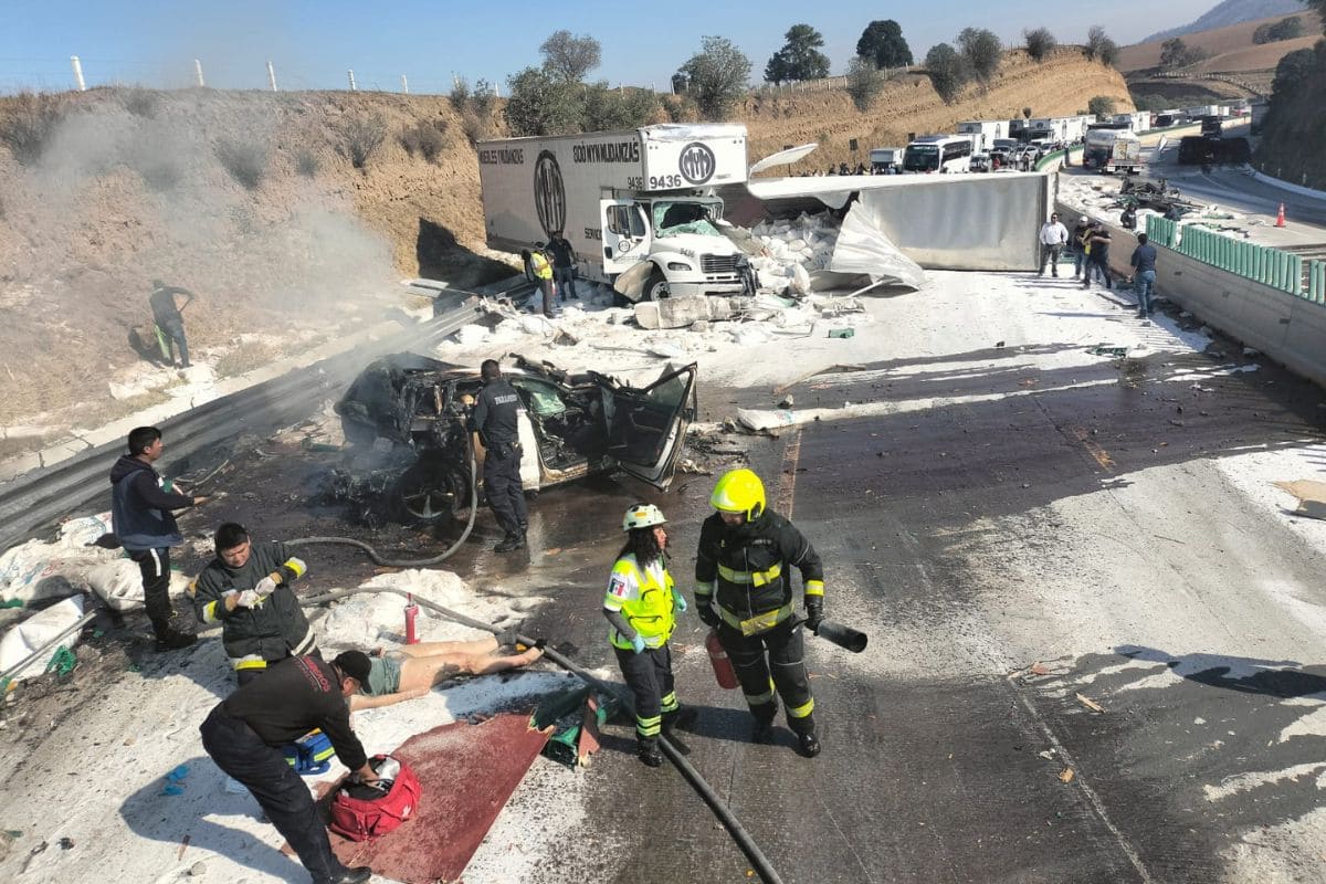 Accidente en la México-Puebla deja 2 personas sin vida; tráiler se quedó sin frenos 1 muertos accidente México-Puebla