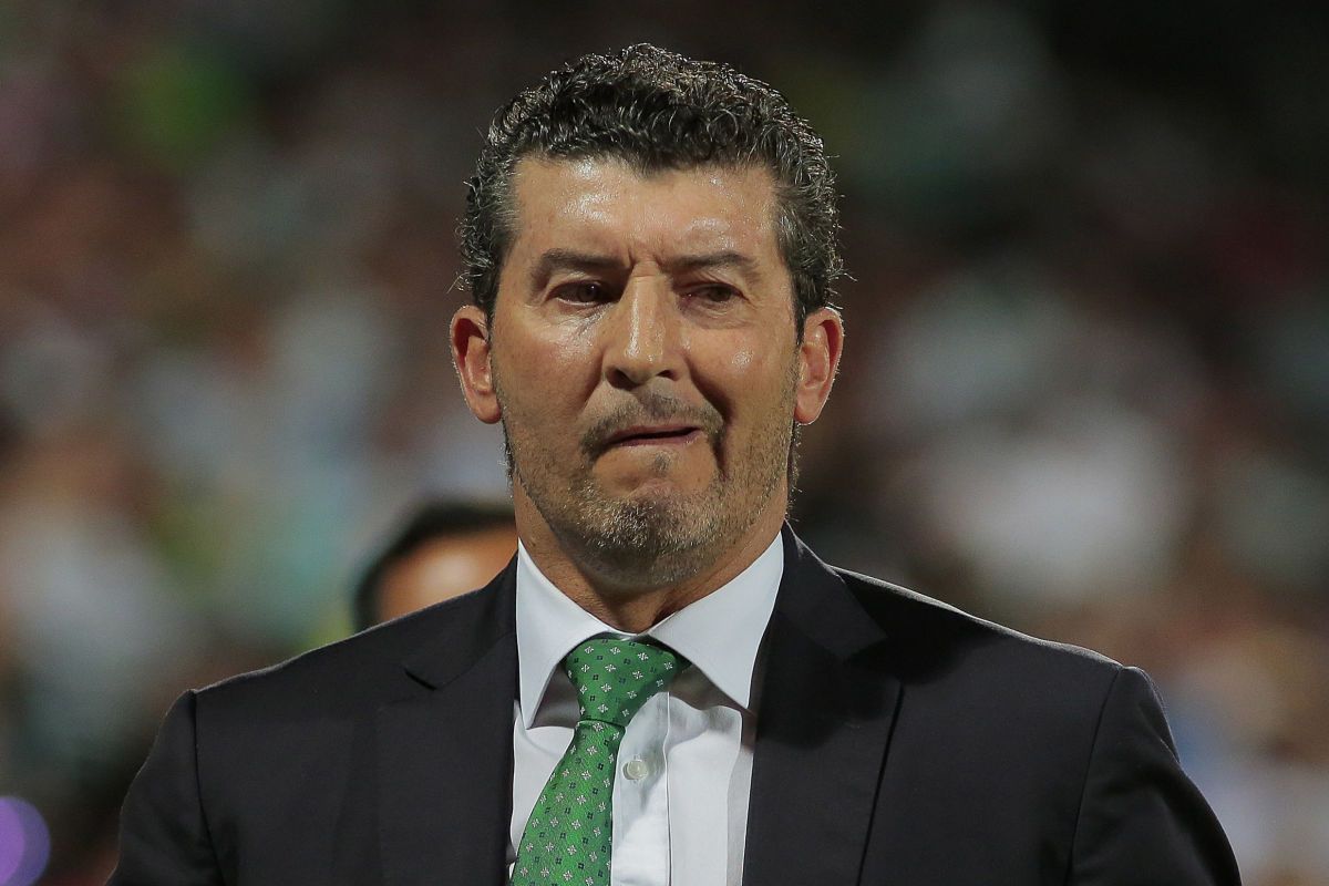¿Cuándo presentan al nuevo director técnico del Club Puebla? 1 Club Puebla El Chepo