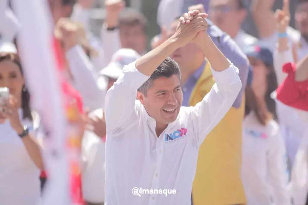 cierre de campana Eduardo Rivera Mario Riestra Xochitl Galvez paseo bravo puebla 11