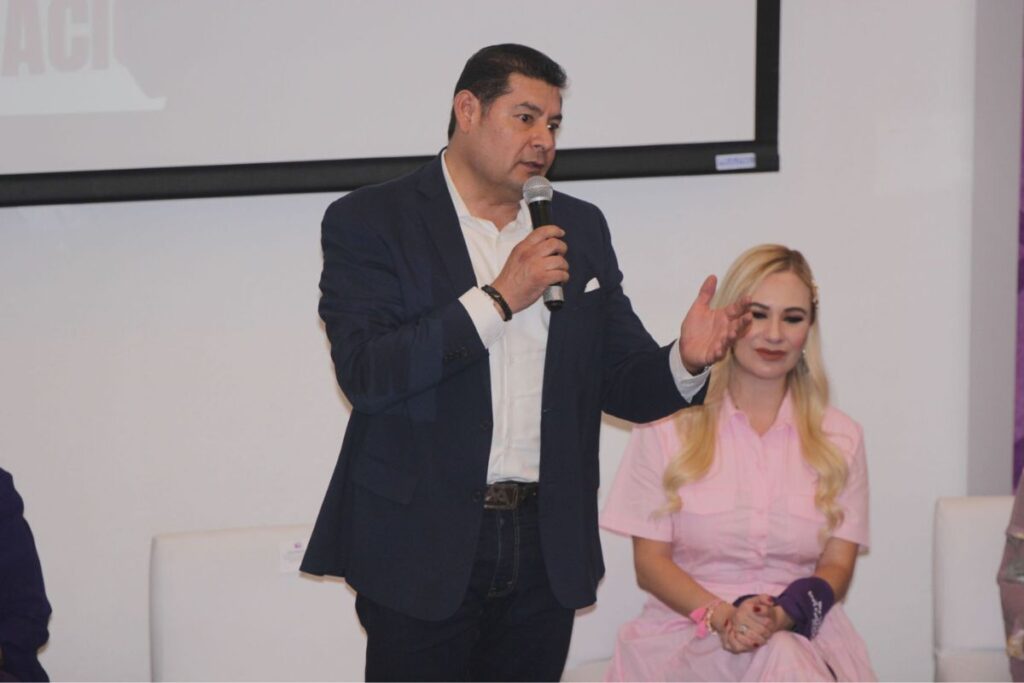 Alejandro Armenta clínica de maternidad