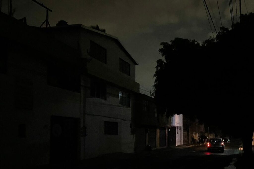 colonias afectadas por apagones en Puebla
