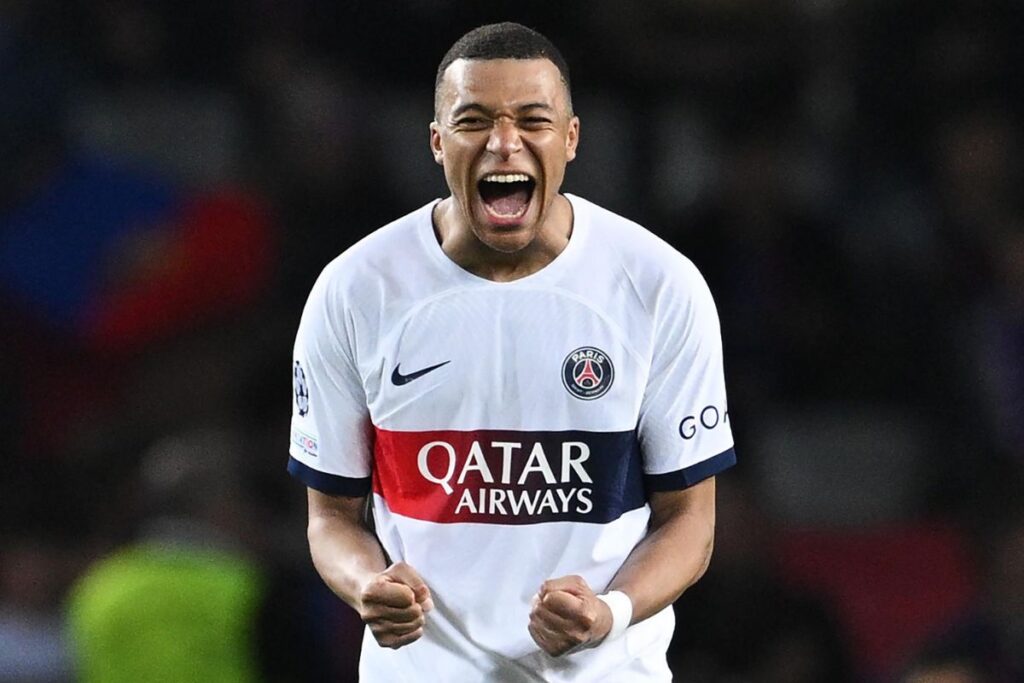 Kylian Mbappé deja el PSG