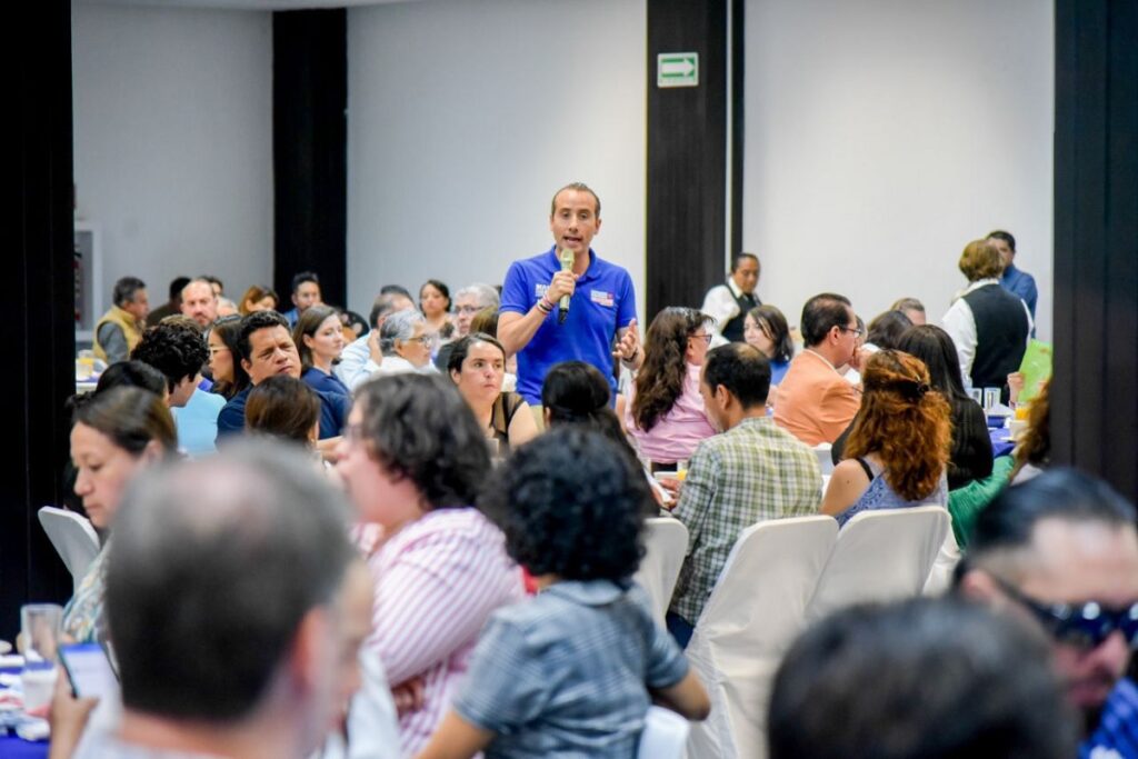 mario riestra asociaciones civiles