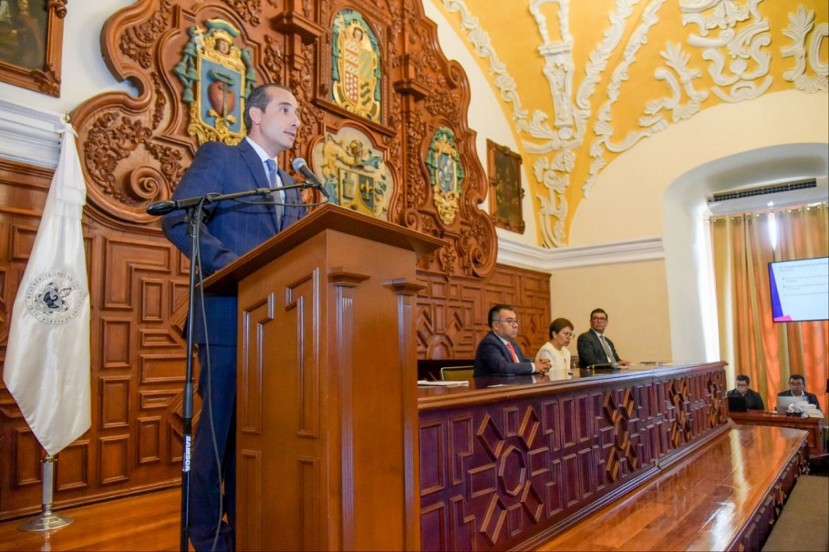 Expone Mario Riestra su plan de gobierno ante el Consejo Universitario de la BUAP 1 mario riestra en la buap