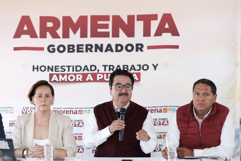 morena contra pan marea rosa