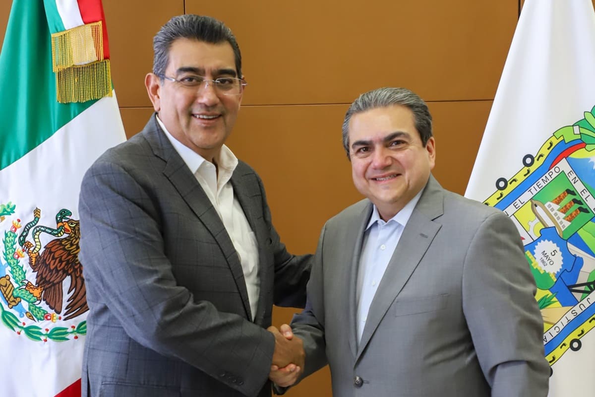 sergio salomón se reúne con roberto moya