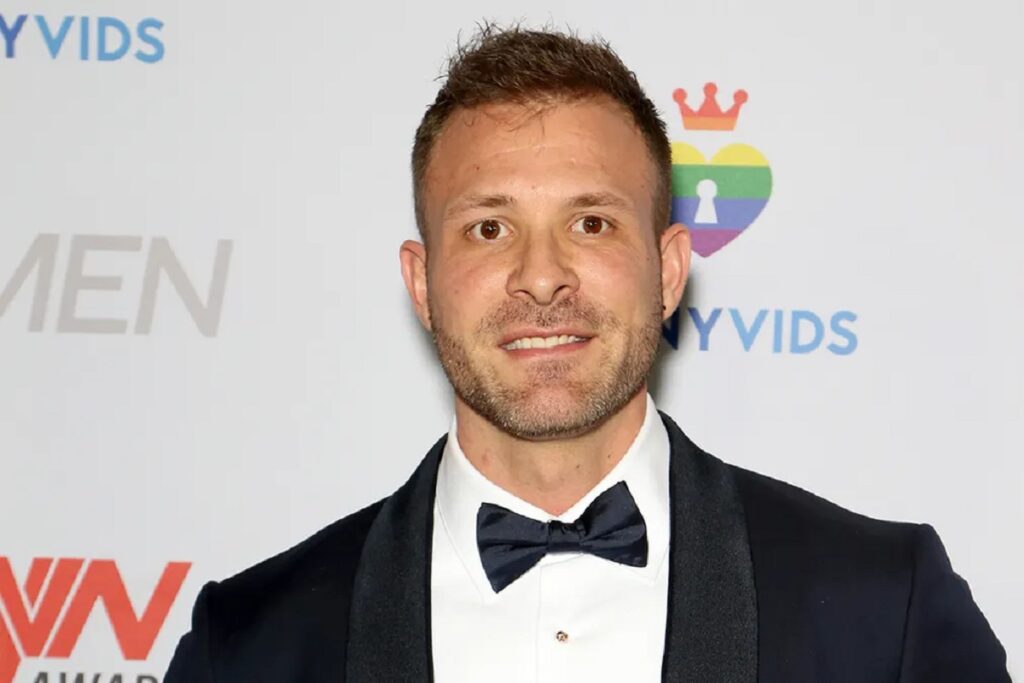 Austin Wolf, estrella de cine para adultos, es arrestado por posesión y distribución de pornografía infantil