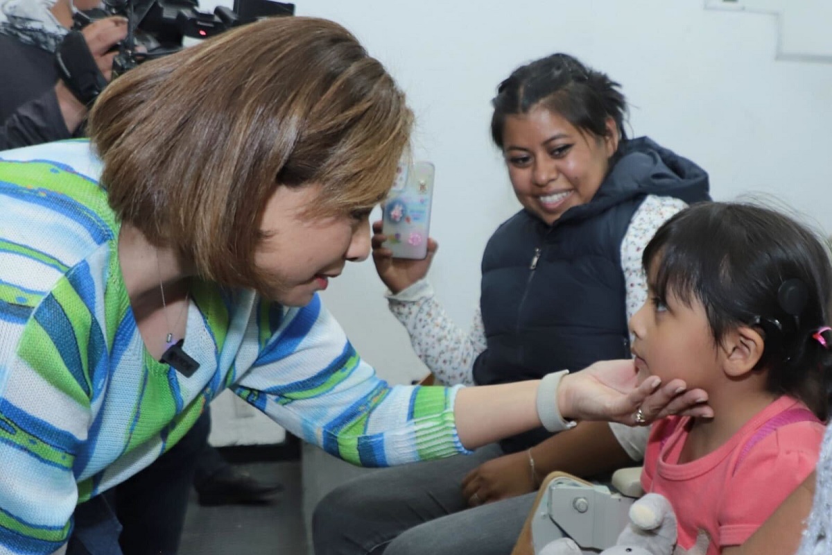 Benefician SEDIF y Salud a niñas y niños con implantes cocleares 8 Benefician SEDIF y Salud a niñas y niños con implantes cocleares