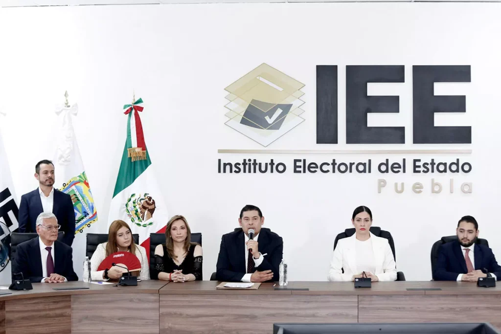 "Me voy a consagrar en servirle a los poblanos", Alejandro Armenta como gobernador electo de Puebla