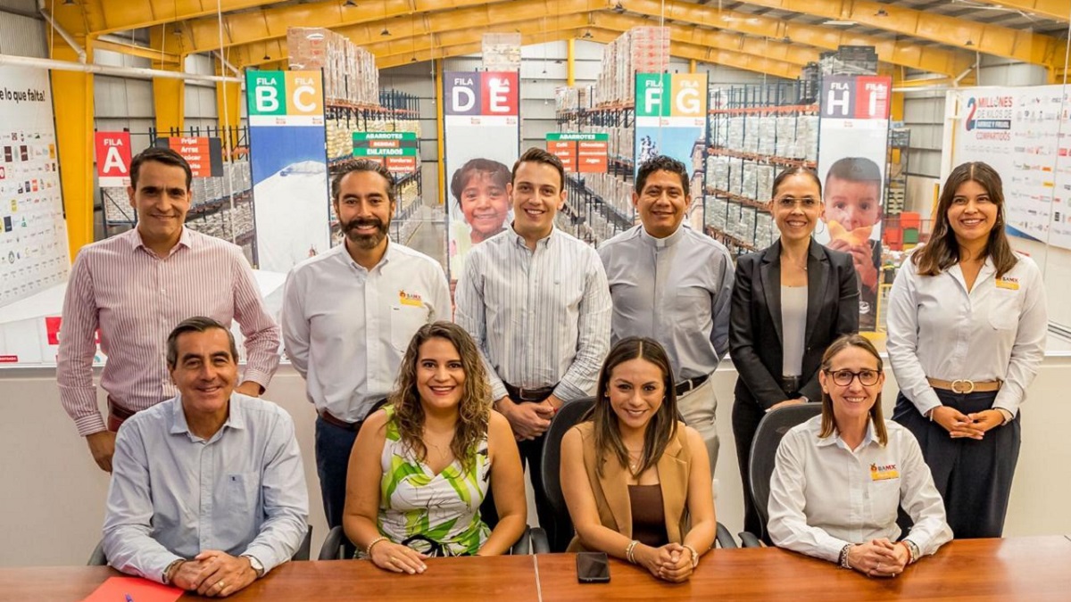 Gobierno municipal donó más de 180 mil kilos de arroz y frijol para “Puebla comparte” 1 Gobierno municipal donó más de 180 mil kilos de arroz y frijol para “Puebla comparte”