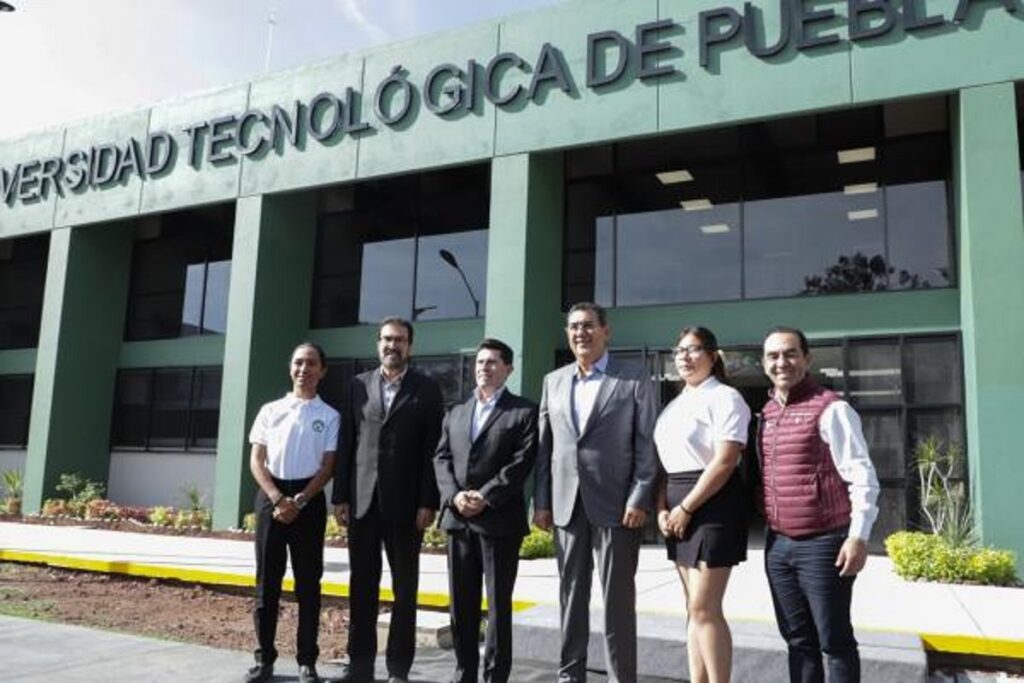 Invierte Gobierno de Puebla en infraestructura educativa para construir un mejor futuro: Sergio Salomón