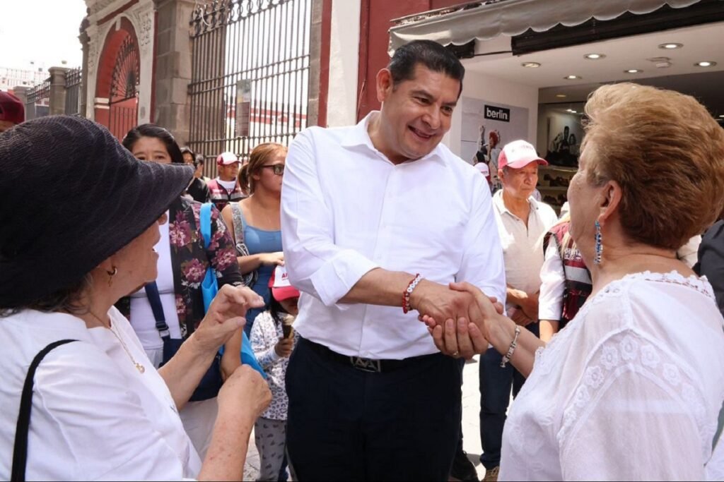 Mando coordinado policial, bien pagado y mejor preparado refrenda Armenta en beneficio de las familias poblanas