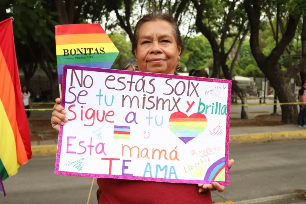 Marcha orgullo LGBT Puebla 2024 45