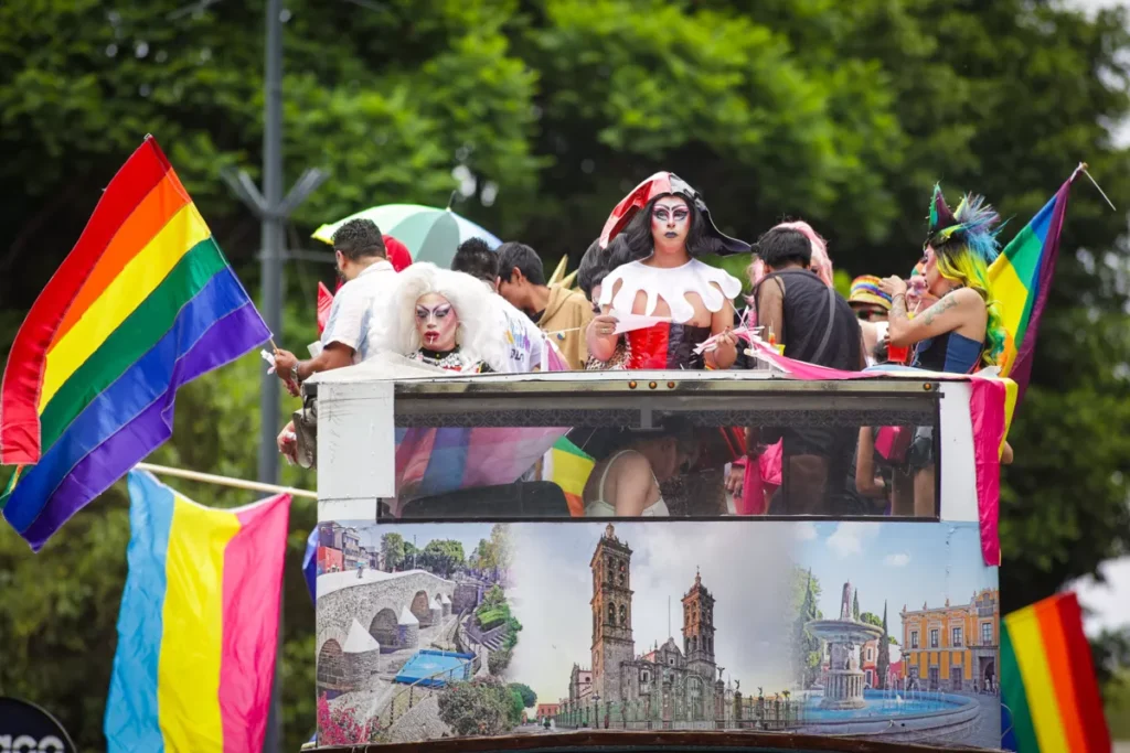 Marcha orgullo LGBT Puebla 2024 6