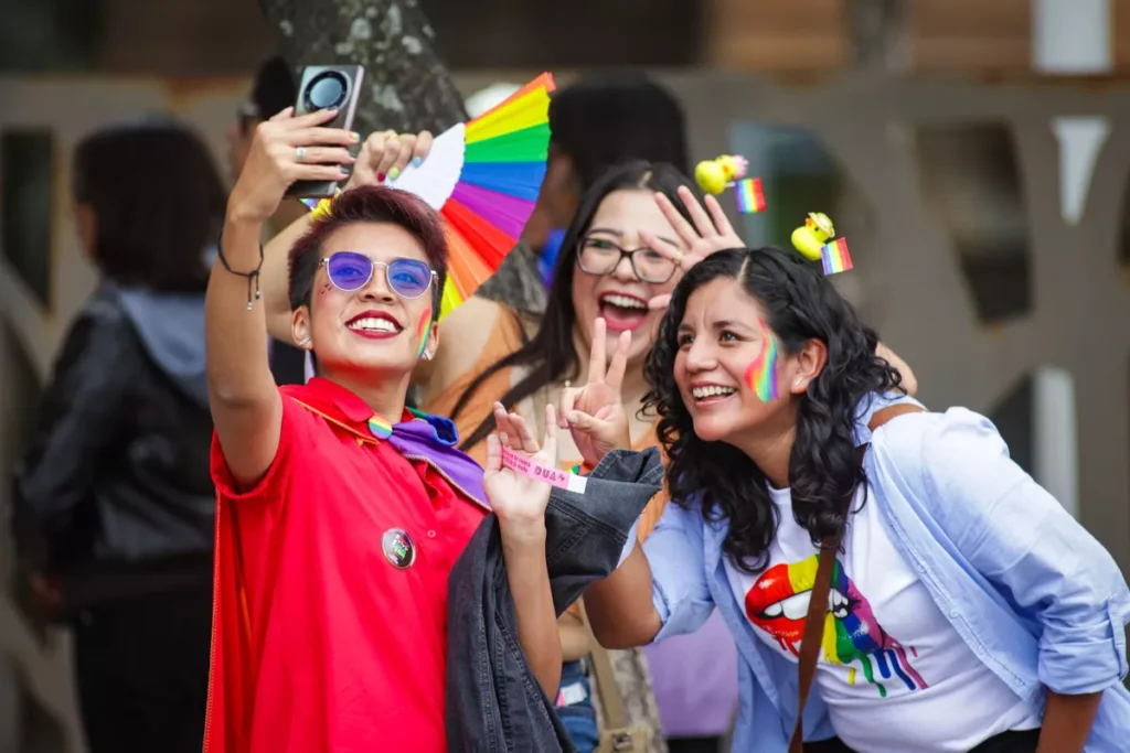 ale el arcoíris en Puebla; así fue la marcha del orgullo LGBTTTIQ+ 2024