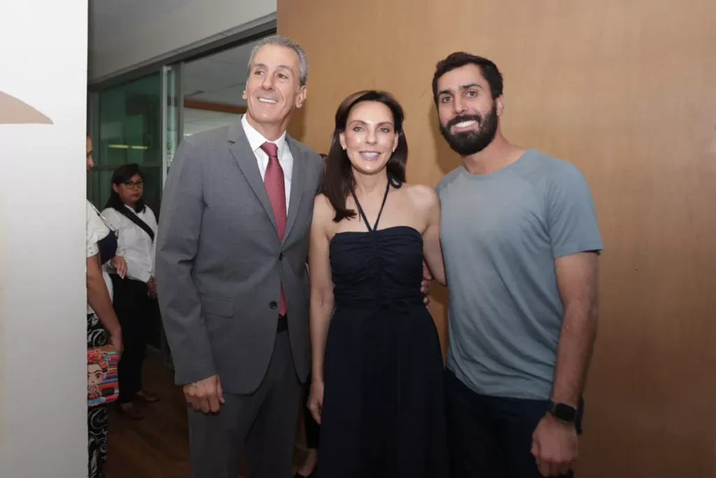 Pepe Chedraui Entrega de Constancia Alcalde Electo ciudad de Puebla