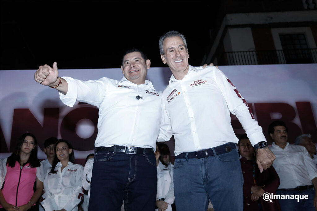 alejandro armenta pepe chedraui festejo zocalo de puebla 9