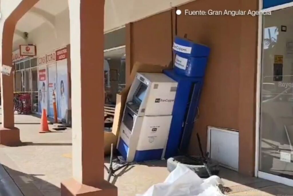 roban cajero automático Plaza Tolín