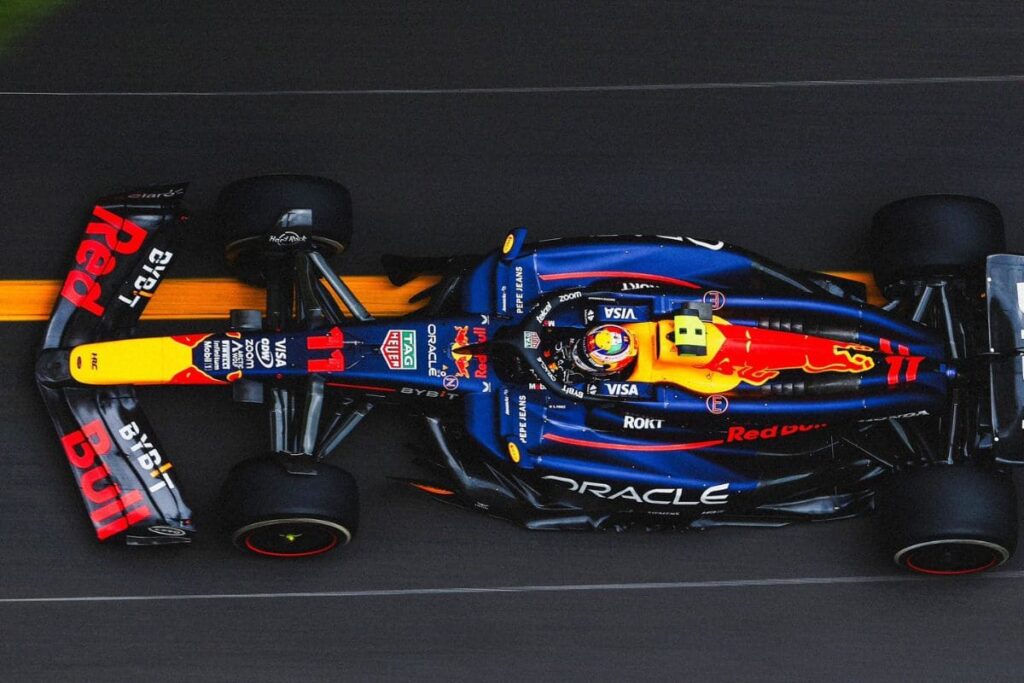 Checo Pérez entrenamiento GP Canadá