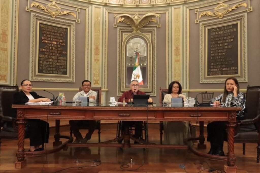 Congreso avala Ley de bibliotecas de Puebla