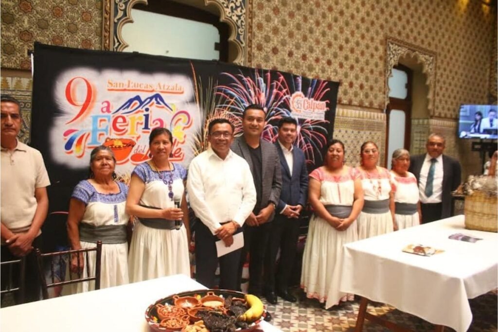 Congreso de Puebla invita Feria del Mole