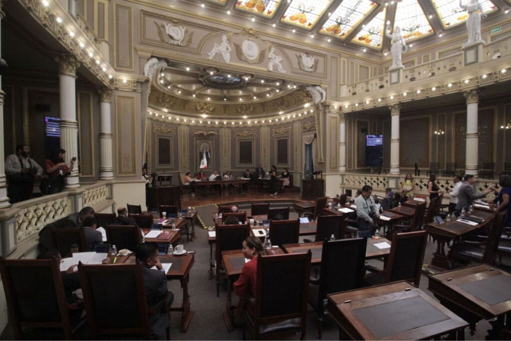 diputados regresan Congreso de Puebla