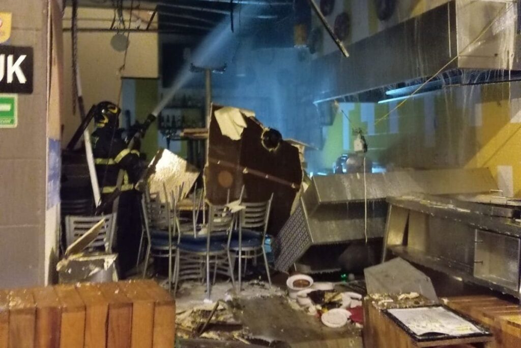 explosión Salón Corona