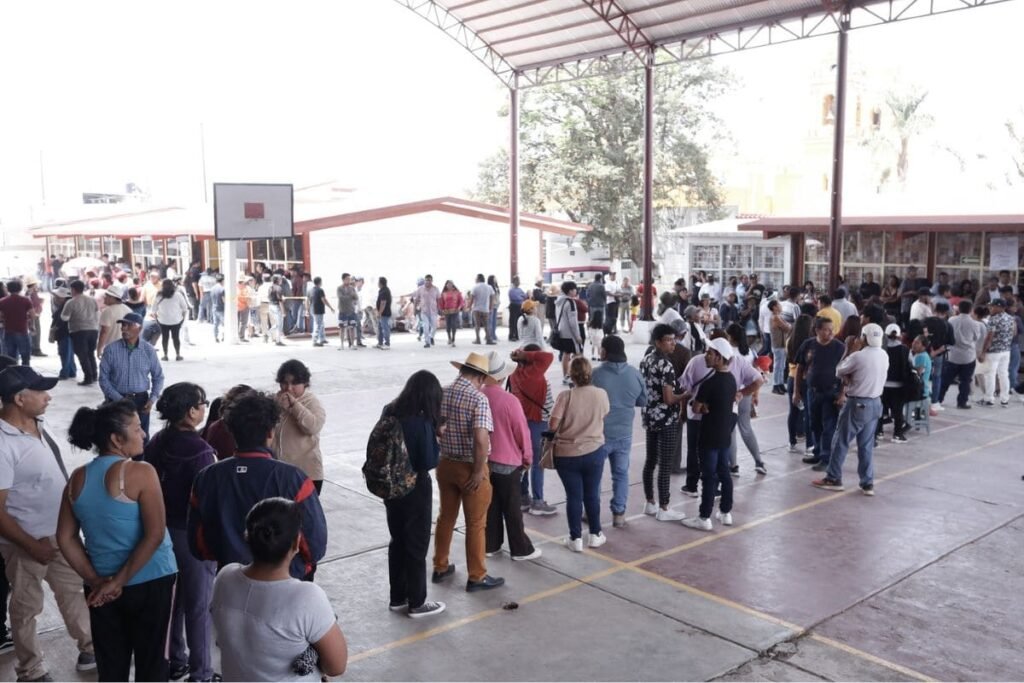 alta afluencia en casillas en Puebla