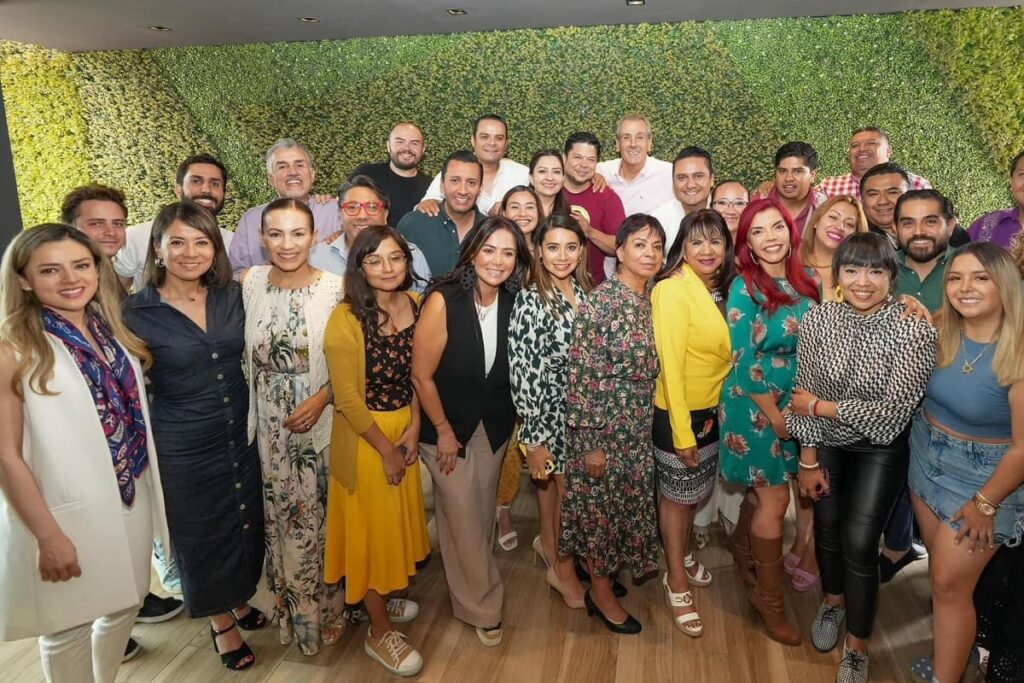 pepe chedraui con sus regidores