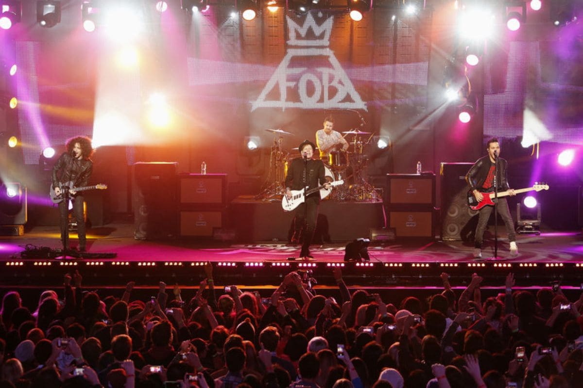 ¿Cuánto cuestan los boletos para ver a Fall Out Boy en México? 1 boletos Fall Out Boy México 2024
