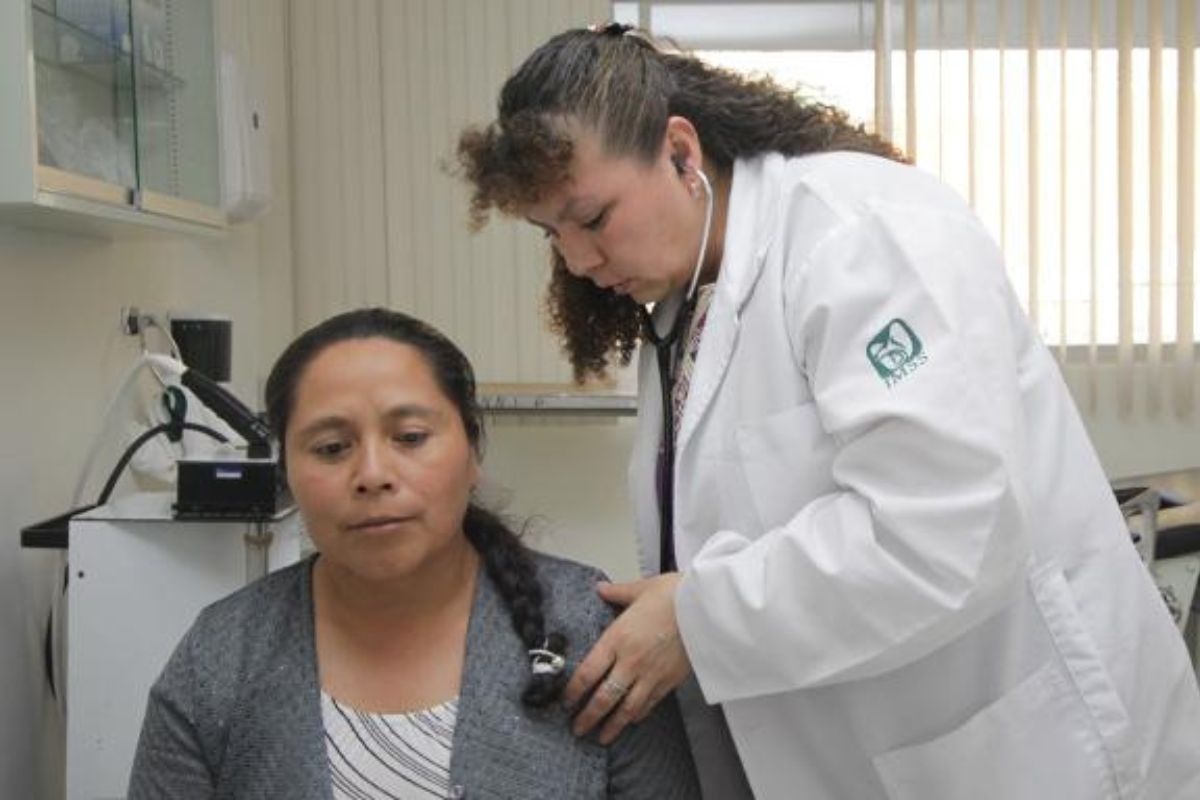 ¿No cuentas con seguridad social? Inscríbete gratis al padrón de beneficiarios del IMSS-Bienestar en Puebla 1 registrarte IMSS-Bienestar