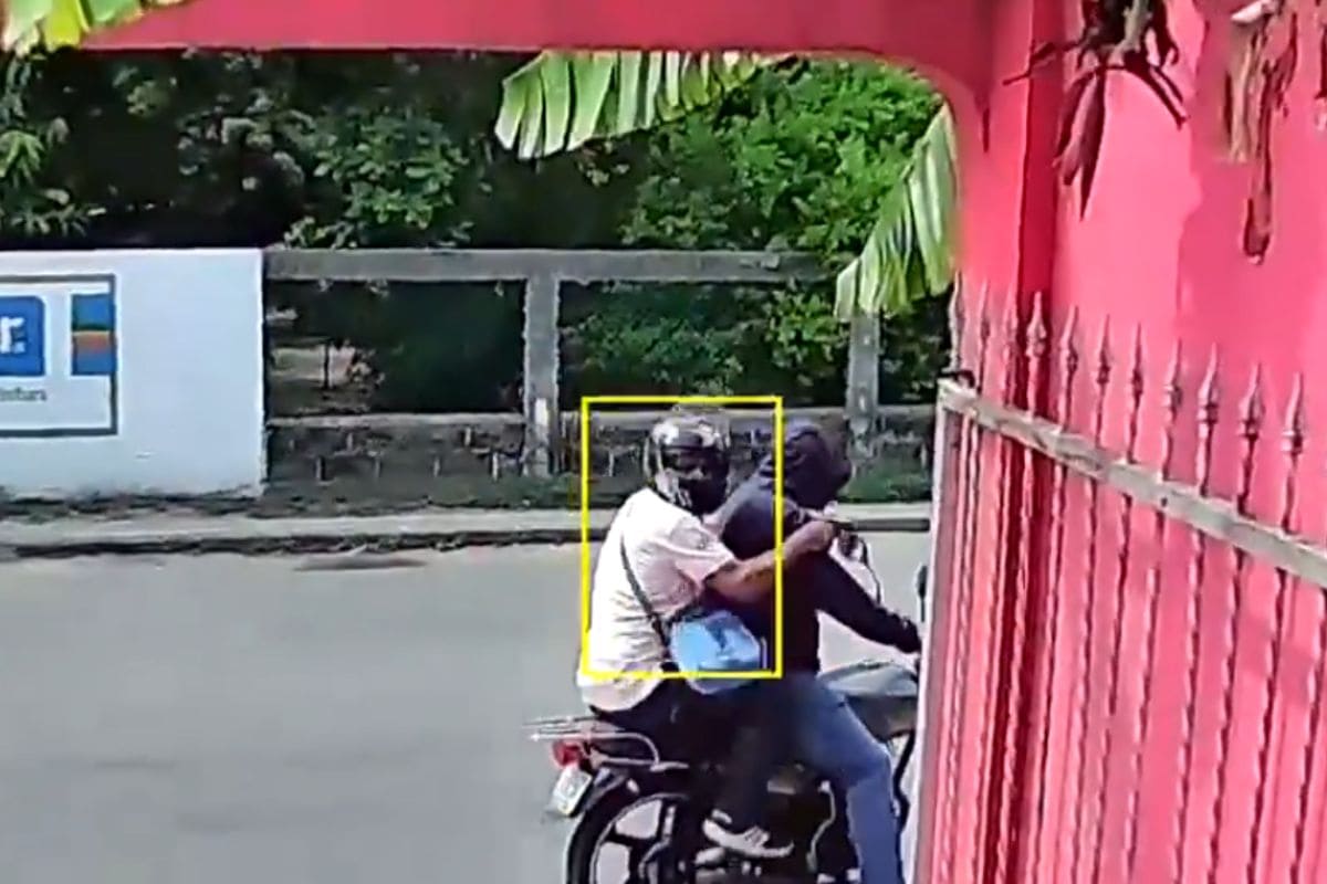 VIDEO: La siguen hasta su casa para robarle dinero tras retirarlo del cajero 1 robo dentro de casa en Tabasco
