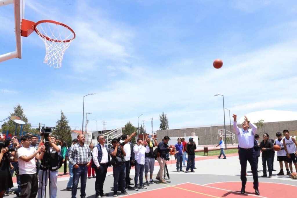 Sergio Salomón gobierno promueve obras