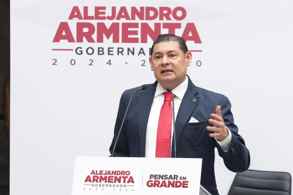 Alejandro Armenta descarta vivir en Casa Puebla y su oficina será en antiguo Palacio de Gobierno