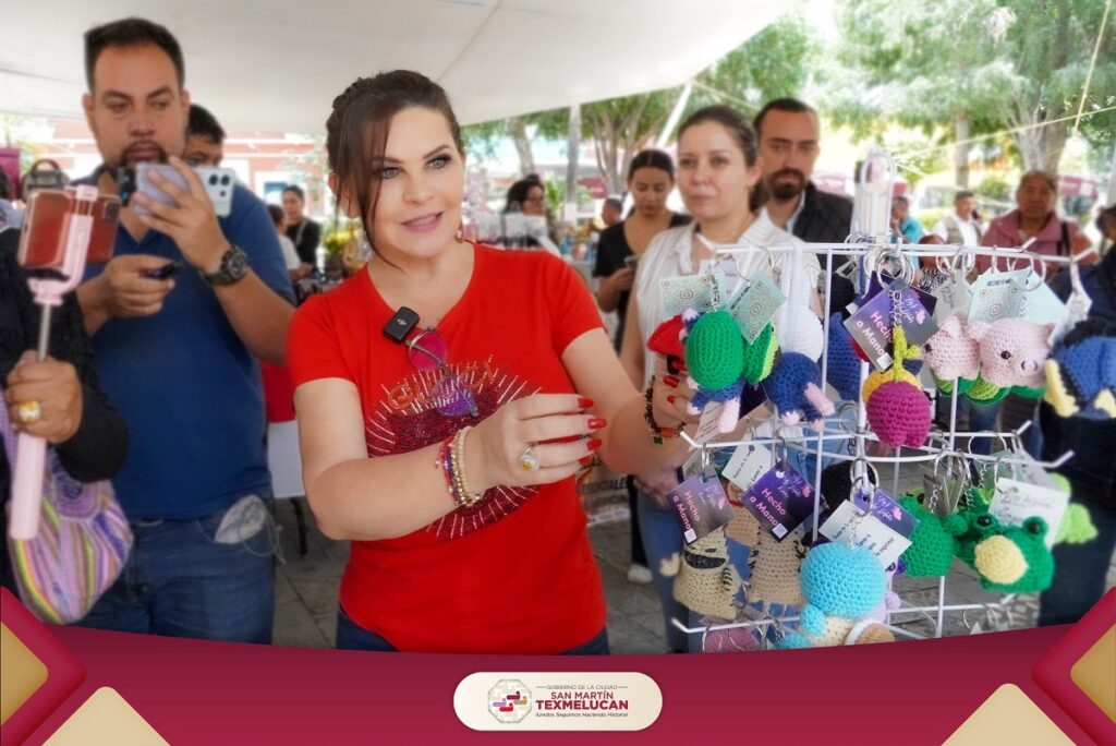 Éxito rotundo en la expo-venta artesanal de Texmelucan