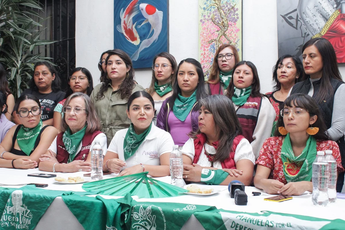 Feministas piden a diputados de Morena aprobar despenalización del aborto en Puebla 1 Feministas piden a diputados de Morena aprobar despenalización del aborto en Puebla
