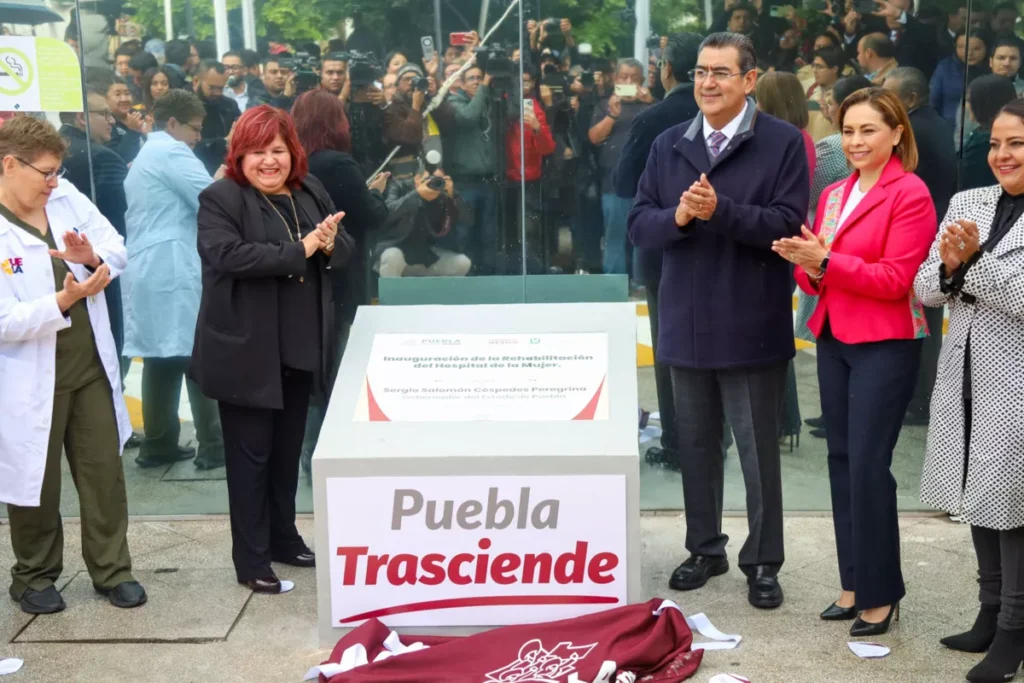 Gobierno de Puebla invierte 34 mdp en la remodelación del Hospital de la Mujer 8 Gobernador de Puebla Sergio Salomon Rehabilitacion Hospital de la Mujer 12