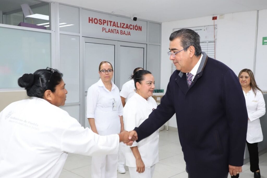 Inicia Sergio Salomón entrega de credenciales del programa IMSS Bienestar