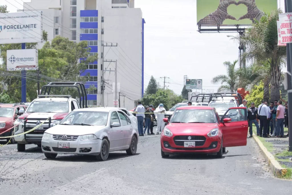 VIDEO: Reportan balacera en Cruz del Sur en Puebla 9 Intento de Asalto Bulevar Forjadores Puebla